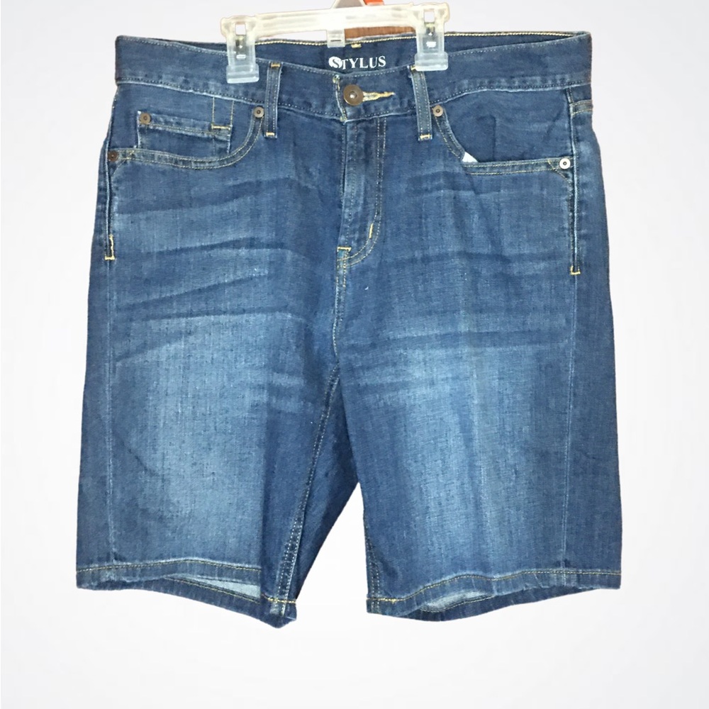 Womens size 6 denim Bermuda shorts